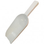 Pigeon supplies and accessories: Plastic feed scoop 10 oz of capacity.